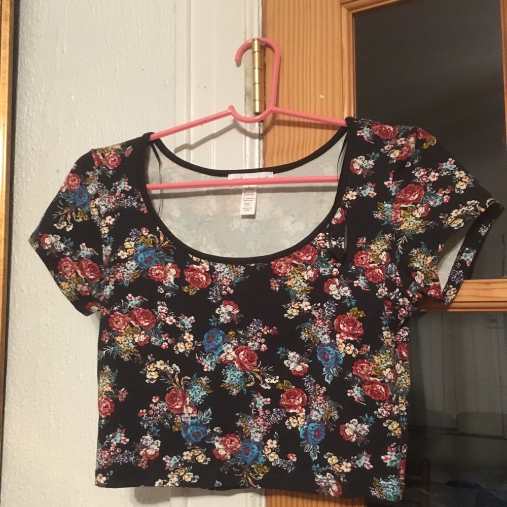 Spring/summer crop top